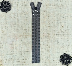 Молния спираль потайная, Т5, L 19 см, чёрный с белым