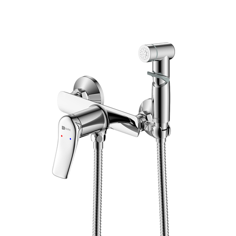 Lemark Ortus LM11318C Смеситель с гигиеническим душем