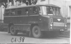 GAZ-66 AC-38 Army Bus khaki 1:43 Start Scale Models (SSM)