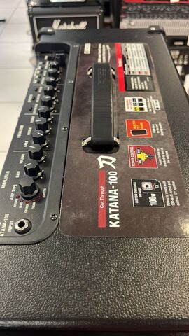BOSS KTN-100 гитарный усилитель