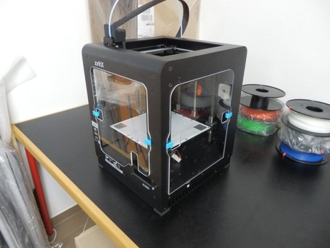 3D-принтер Zortrax M-200