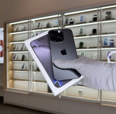 iPhone 16 Pro, 128 ГБ б/у