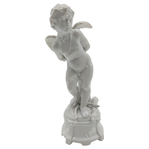 Фарфоровая статуэтка «Пленённый Амур». Ginori, Capodimonte, Италия, 1930-е гг.