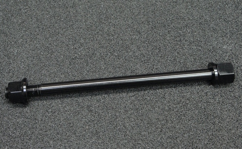 Ось заднего колеса Solid M10 Axle 10x190мм