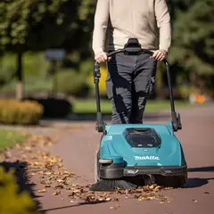 Аккумуляторная подметальная машина VS001G Makita VS001GZ