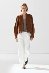 Massimo Dutti Замшевая куртка-бомбер с V-образным вырезом, верблюжий