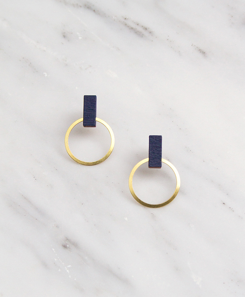 Серьги Elara Studs Midnight Blue