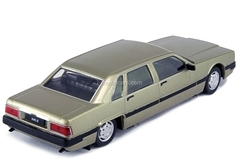 ZIL-4102 gold 1:43 DeAgostini Auto Legends USSR #110