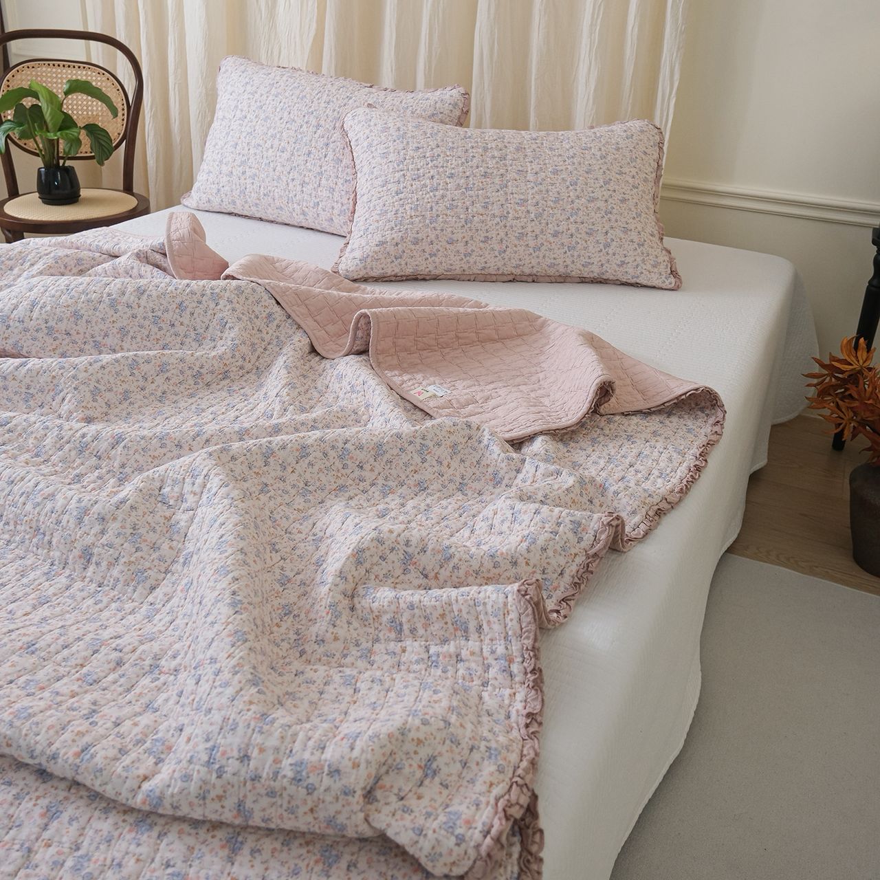 Покрывало Zephyr Home 230x250  Цветочки на Бежевом