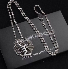 kole-cepochka-s-podveskoj-v-stilistike-chrome-hearts