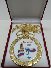 Медаль со стразами 