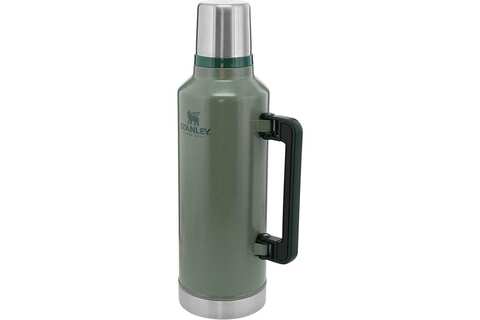 Термос "Classic 2,3L" темно-зеленый 10-07935-001 от Stanley
