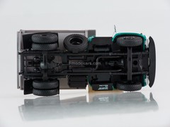 ZIL-MMZ-555 Dumper (late grille) green-gray 1:43 Our Trucks #3