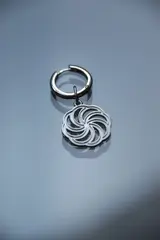 Моносерьга Arevi