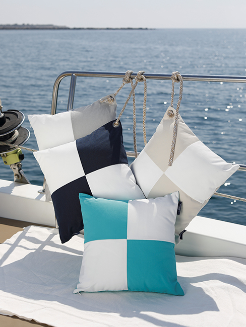 Beige check cushion with tie – 2 pcs Marine Business