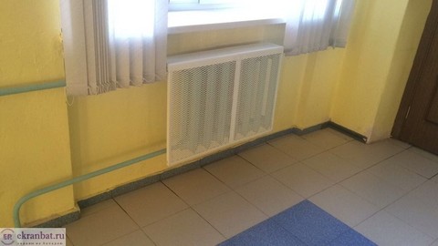Экраны на батарею металлические