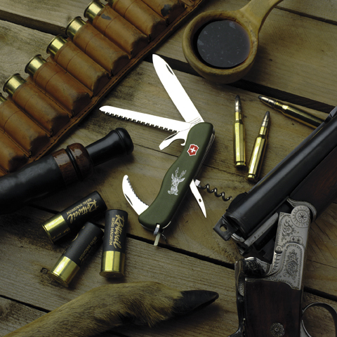 Нож складной Victorinox Hunter, 111 mm, Green (0.8873.4)