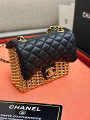 Мини сумочка CHANEL на цепочке