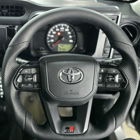 Руль для Toyota в стиле Land Cruiser 300 D GR