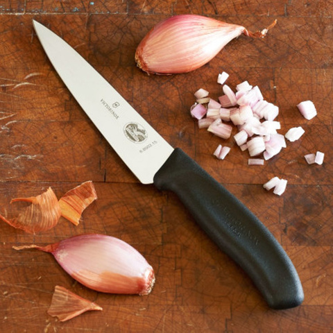 Нож кухонный Victorinox Swiss Classic (6.8003.12B) стальной разделочный для мяса лезв.120мм прямая заточка черный блистер