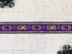 Тесьма жаккард, ш. 2,4 см.