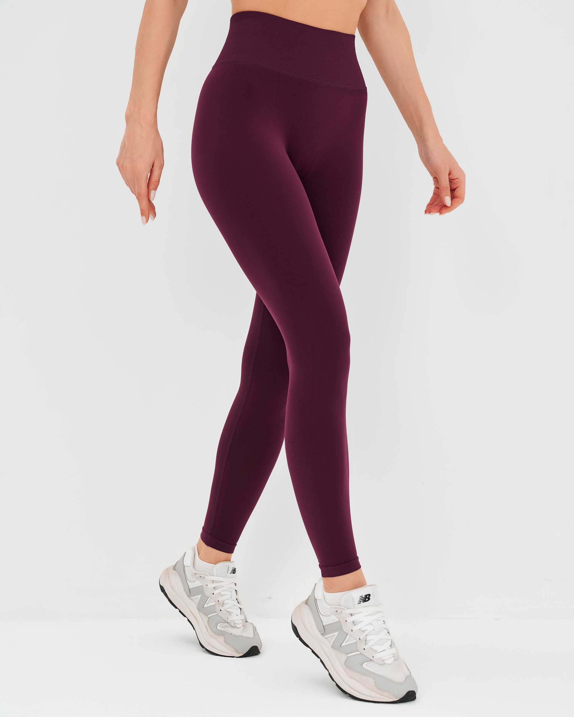 фиолетовый / plum