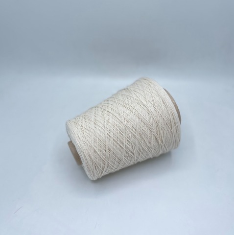 Filati Naturali (пр.Италия),art-Eco cashmere, 3/18 600/100гр, 100% кашемир с добавлением переработанных волокон, цвет-Молочный, арт-28890