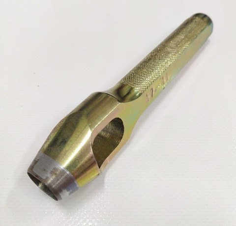 Пробойник овальный 17x11 1/1