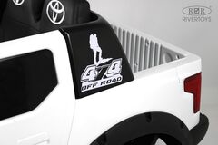 Toyota Tundra G444GG 4WD (лицензионная модель)