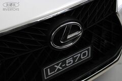 LEXUS LX570 E555EE (ЛИЦЕНЗИОННАЯ МОДЕЛЬ) с дистанционным управлением