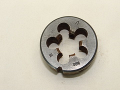 Плашка М20х2,5 (основной шаг) LH d=45мм