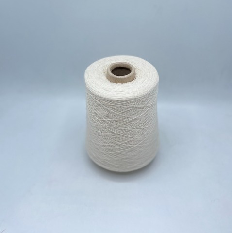 Filati Naturali (пр.Италия),art-Eco cashmere, 1/18 1800/100гр, 100% кашемир с добавлением переработанных волокон, цвет-Молочный, арт-28891