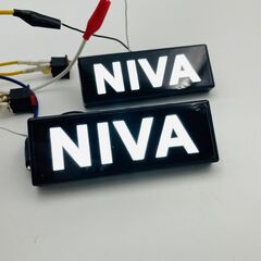 Повторитель поворота белый на крыло диодный с надписью NIVA для Лада Нива 2шт