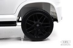 LEXUS LX570 E555EE (ЛИЦЕНЗИОННАЯ МОДЕЛЬ) с дистанционным управлением