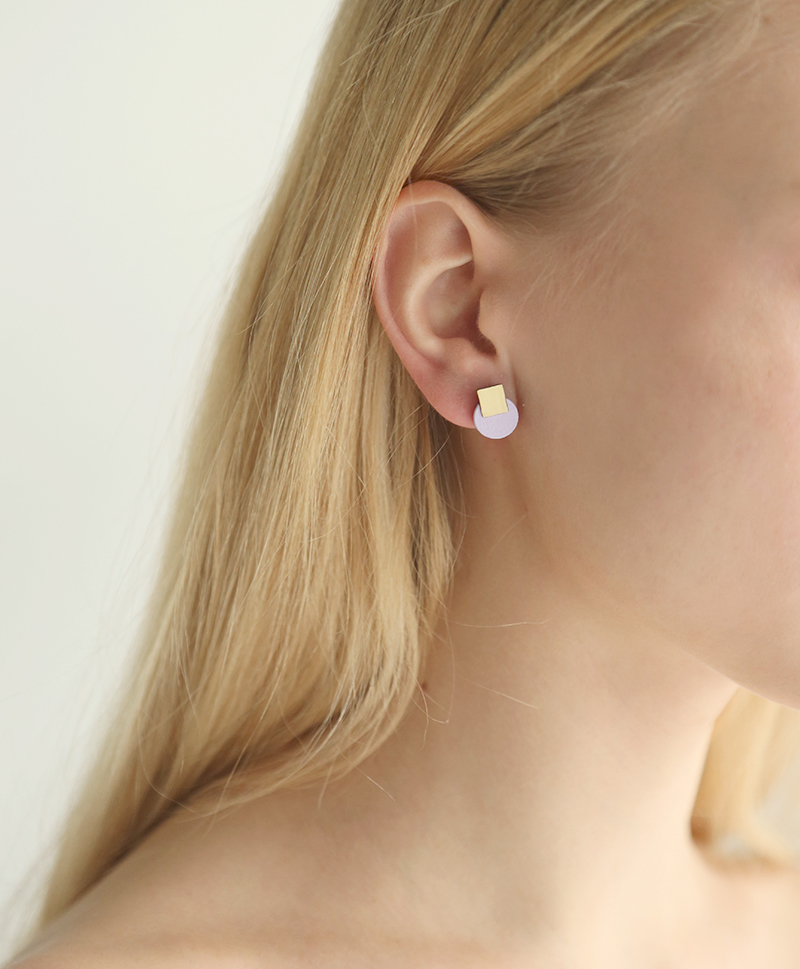 Серьги Mini Sol Studs Lilac
