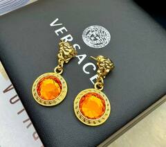 27094-sergi-yuvelirnye-s-kruglymi-podveskami-versace