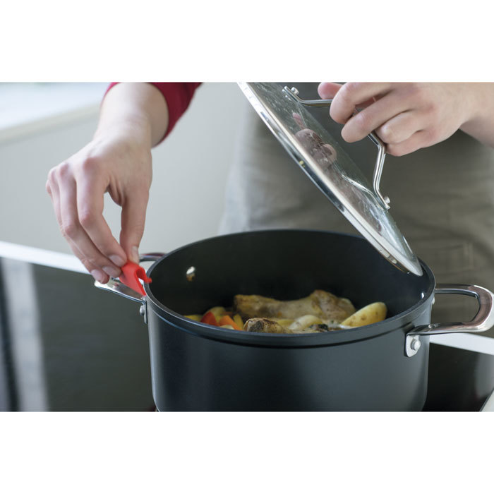 Кастрюля антипригарная TITAN 5 л (24 см)