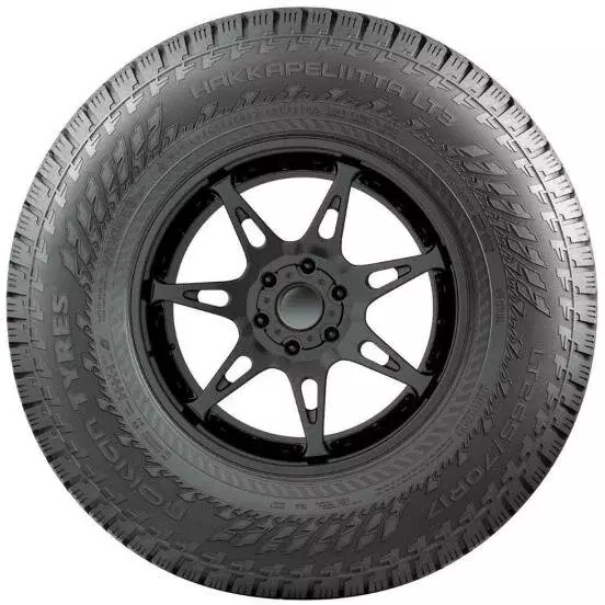 Nokian Tyres Hakkapeliitta LT3 265/75 R16 119Q зимняя