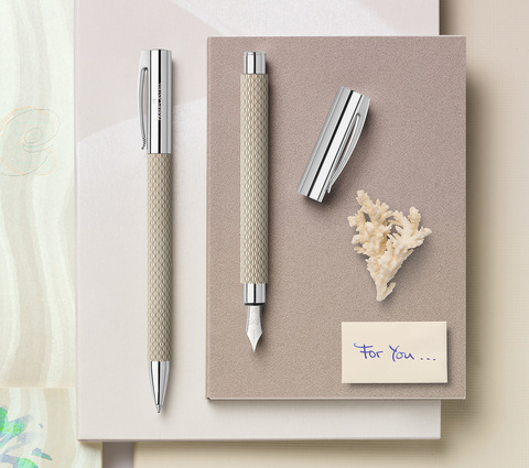 Шариковая ручка Faber-Castell Ambition OpArt White Sand