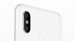 Смартфон Xiaomi Mi 8 128GB White