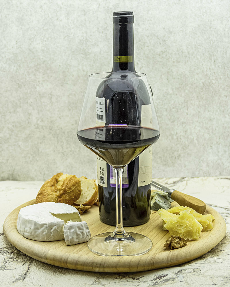 Вино Alluria Красное сухое 2016 г.у. 13,5%, 0,75 л, Армения