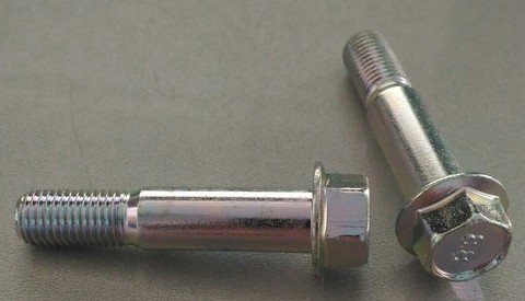 БОЛТ ШАРОВОЙ ОПОРЫ ВЕРХНИЙ GENTRA, LACETTI (СТЯЖНОЙ) GM M10*1,25*50