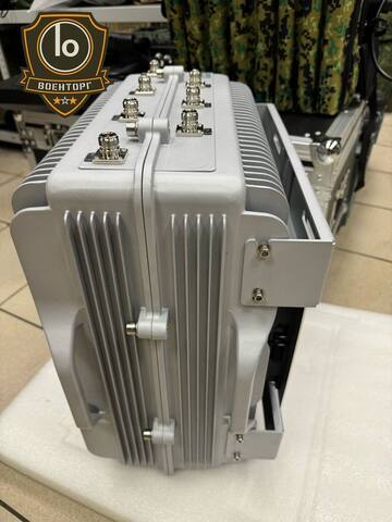 Блокиратор дронов Гарпия D8 450W / SWT-M2-7 / IP65