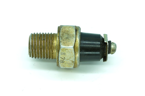 Датчик аварийного давления масла ММ126