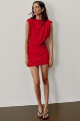 ZARA МИНИ-ПЛАТЬЕ СО СБОРКАМИ И ПОДПЛЕЧНИКАМИ, КРАСНЫЙ