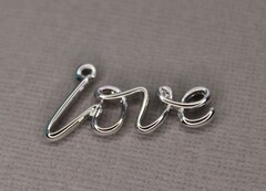 Коннектор love 30х15 мм