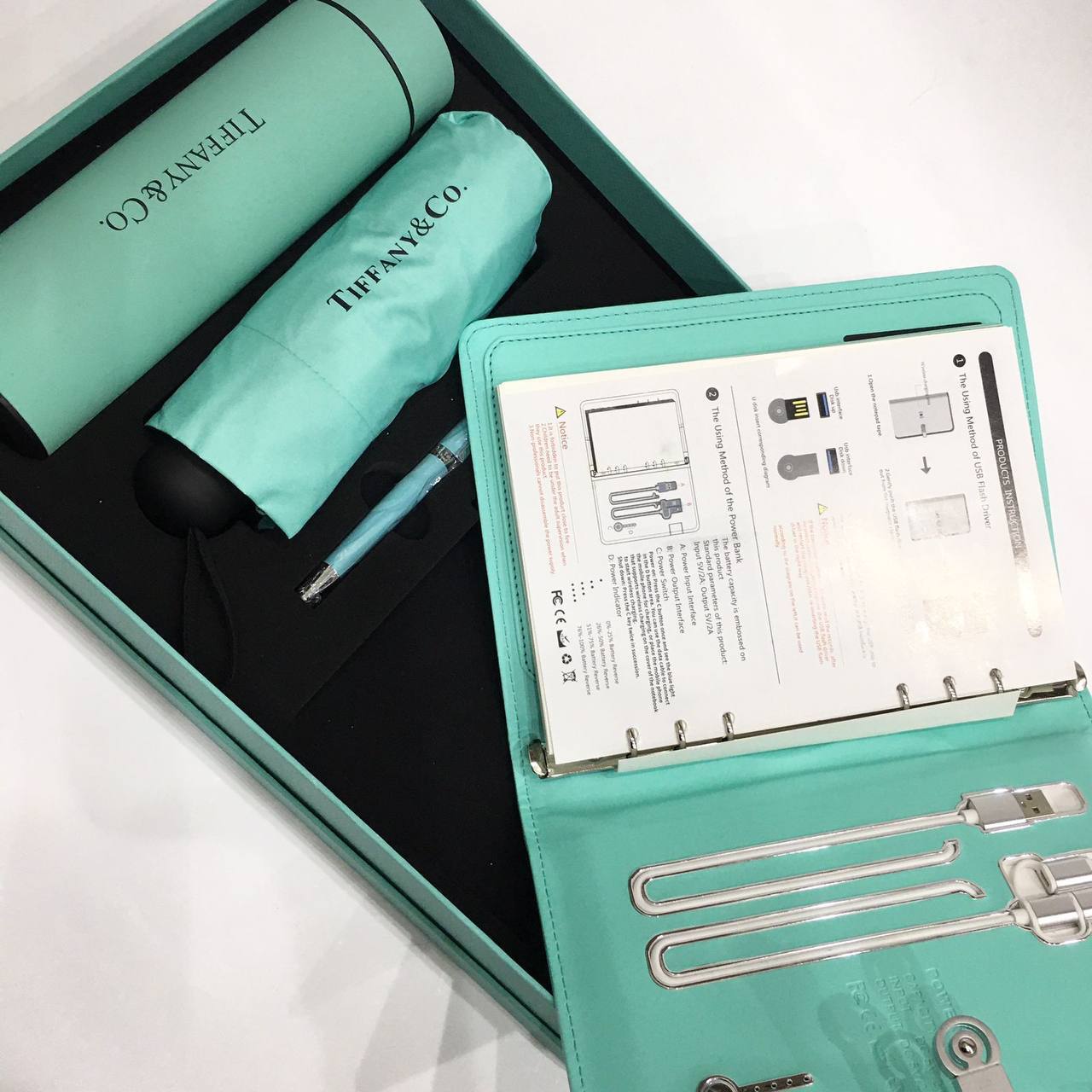 Подарочный набор Tiffany & Co эксклюзивный стильный аксессуар Подарочный набор Tiffany & Co эксклюзивный стильный аксессуар