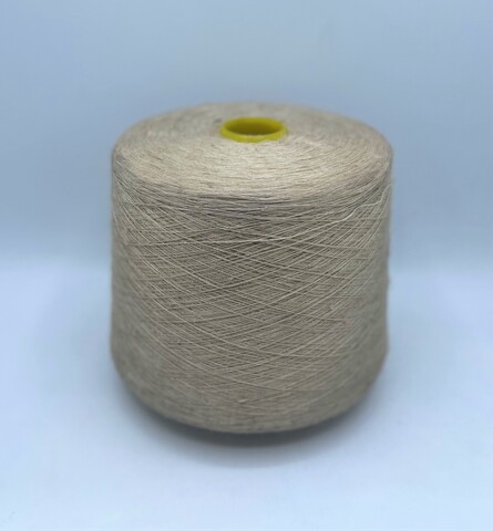 Filati Naturali (пр.Италия),art-Siria, 1/1800 1800м/100гр, 85%Крапива 15%Вискоза , цвет-Натуральный,светло-бежевый с зеленым подтоном арт-23366