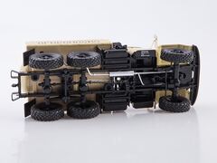 ZIL-131 MA-4A oil tanker 1:43 Legendary trucks USSR #90