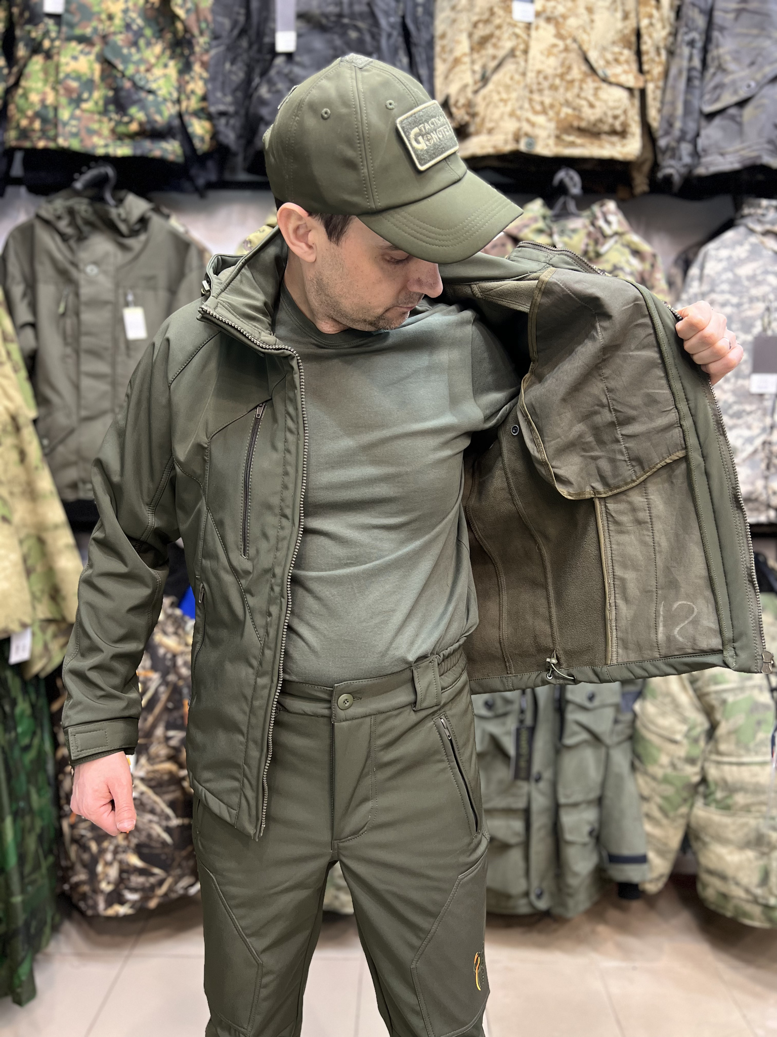 Костюм демисезонный Taygerr Матрица SoftShell Олива, до -5 °C, утеплённый флисом